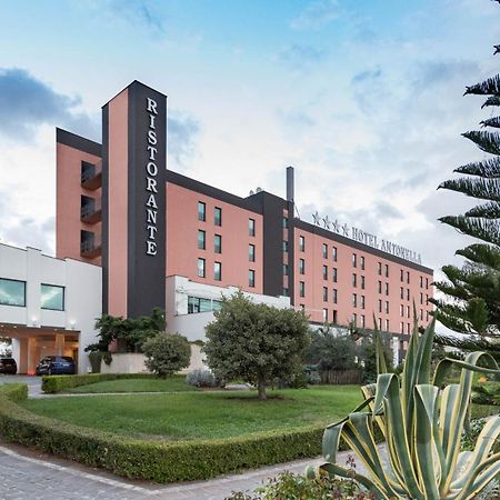 Shg Hotel Antonella Помеция Екстериор снимка